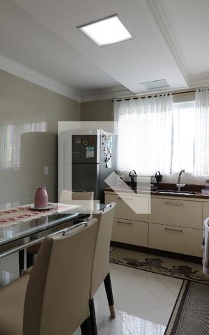 Casa à venda com 144m², 3 quartos e 1 vagaCozinha