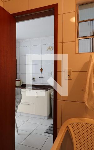 Casa à venda com 144m², 3 quartos e 1 vagaBanheiro de Serviço