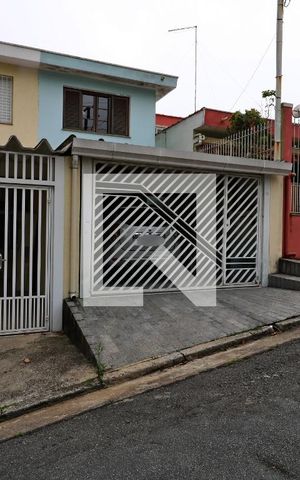 Casa à venda com 144m², 3 quartos e 1 vagaFachada