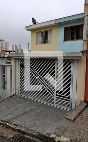 Casa à venda com 144m², 3 quartos e 1 vagaFachada