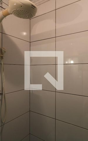 Casa à venda com 144m², 3 quartos e 1 vagaBanheiro de Serviço - Box