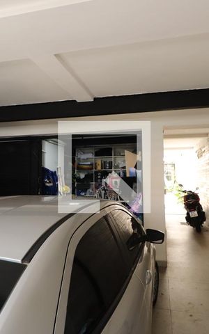 Casa para alugar com 550m², 4 quartos e 2 vagasGaragem