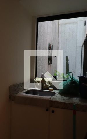 Casa para alugar com 550m², 4 quartos e 2 vagasLavabo Jardim de Inverno