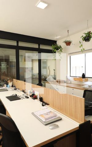 Casa para alugar com 550m², 4 quartos e 2 vagasQuarto 3