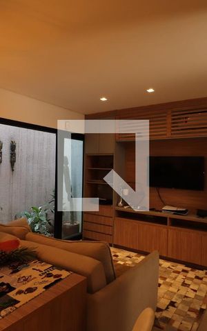 Casa para alugar com 550m², 4 quartos e 2 vagasSala/Cozinha