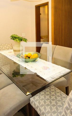 Casa à venda com 180m², 3 quartos e 2 vagas Casa à venda com 180m², 3 quartos e 2 vagasSala