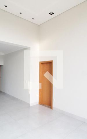 Casa de condomínio para alugar com 232m², 4 quartos e 4 vagasSala