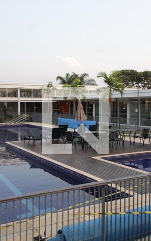 Casa de condomínio para alugar com 232m², 4 quartos e 4 vagasÁrea comum - Piscina