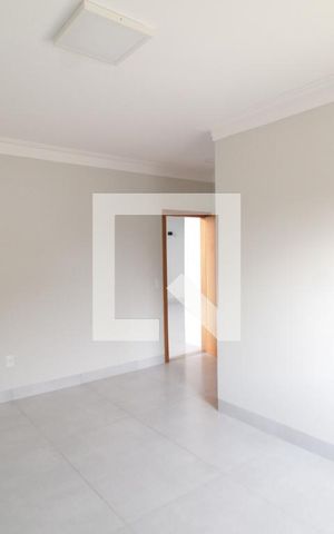 Casa de condomínio para alugar com 232m², 4 quartos e 4 vagasSuite 1