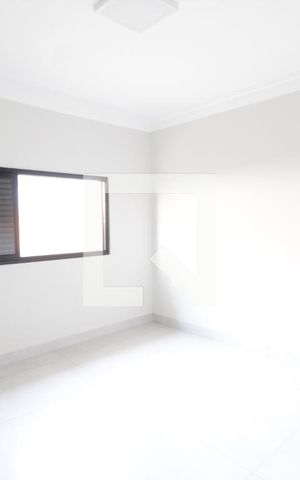Casa de condomínio para alugar com 232m², 4 quartos e 4 vagasSuíte 4