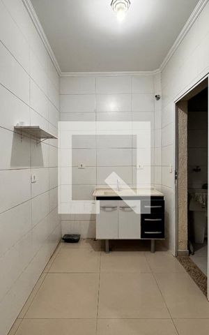 Apartamento para alugar com 50m², 2 quartos e 1 vaga Apartamento para alugar com 50m², 2 quartos e 1 vagaCozinha