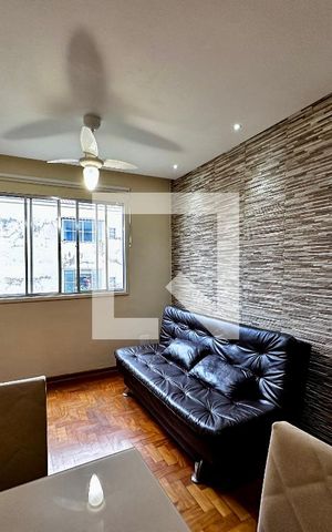 Apartamento à venda com 43m², 1 quarto e sem vaga Apartamento à venda com 43m², 1 quarto e sem vagaSala