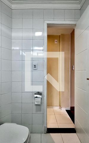 Apartamento à venda com 43m², 1 quarto e sem vaga Apartamento à venda com 43m², 1 quarto e sem vagaBanheiro