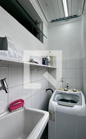 Apartamento à venda com 43m², 1 quarto e sem vaga Apartamento à venda com 43m², 1 quarto e sem vagaÁrea de Serviço