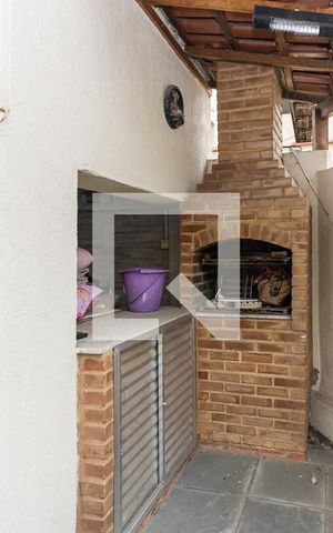 Casa à venda com 155m², 3 quartos e 2 vagas Casa à venda com 155m², 3 quartos e 2 vagasGaragem - Churrasqueira