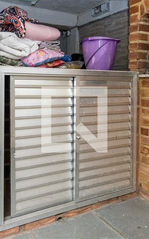 Casa à venda com 155m², 3 quartos e 2 vagas Casa à venda com 155m², 3 quartos e 2 vagasGaragem - Armário