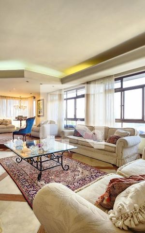 Apartamento à venda com 250m², 4 quartos e 3 vagas Apartamento à venda com 250m², 4 quartos e 3 vagasSala