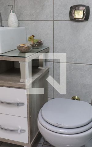 Casa à venda com 93m², 2 quartos e 1 vagaBanheiro