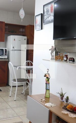 Casa à venda com 93m², 2 quartos e 1 vagaSala