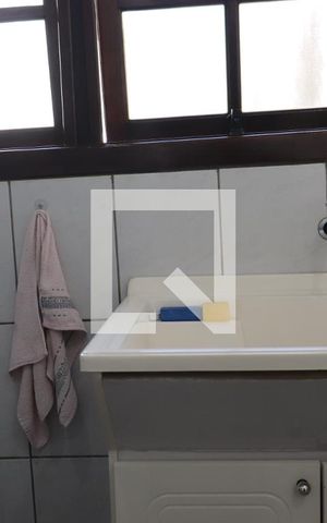 Casa à venda com 93m², 2 quartos e 1 vagaLavanderia