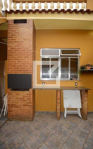 Casa à venda com 240m², 3 quartos e 3 vagasQuintal /Churrasqueira