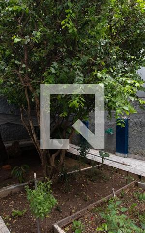 Casa à venda com 400m², 3 quartos e 1 vaga Casa à venda com 400m², 3 quartos e 1 vagaQuintal