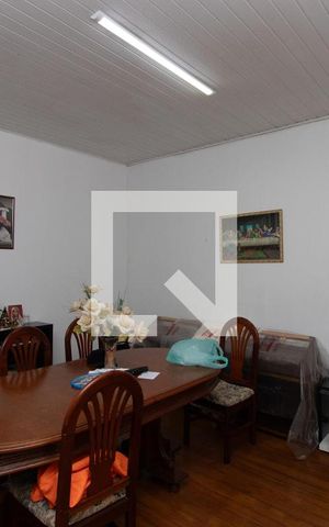 Casa à venda com 400m², 3 quartos e 1 vaga Casa à venda com 400m², 3 quartos e 1 vagaCopa