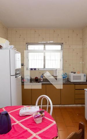 Casa à venda com 400m², 3 quartos e 1 vaga Casa à venda com 400m², 3 quartos e 1 vagaCozinha 2