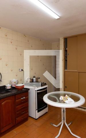 Casa à venda com 400m², 3 quartos e 1 vaga Casa à venda com 400m², 3 quartos e 1 vagaCozinha 2
