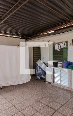 Casa à venda com 400m², 3 quartos e 1 vaga Casa à venda com 400m², 3 quartos e 1 vagaÁrea de Serviço 2