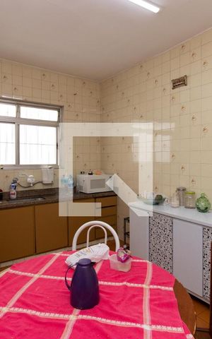 Casa à venda com 400m², 3 quartos e 1 vaga Casa à venda com 400m², 3 quartos e 1 vagaCozinha 2