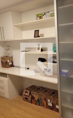 Apartamento à venda com 180m², 3 quartos e 2 vagas Apartamento à venda com 180m², 3 quartos e 2 vagasQuarto