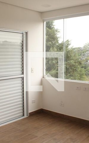 Casa de condomínio para alugar com 160m², 3 quartos e 1 vagaSuíte 1