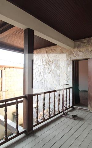 Casa à venda com 370m², 5 quartos e 4 vagasVaranda da Suite 1