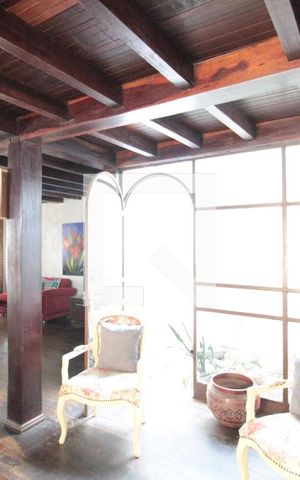 Casa à venda com 370m², 5 quartos e 4 vagasSala de Estar 1