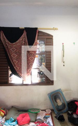 Casa à venda com 370m², 5 quartos e 4 vagasQuarto 2