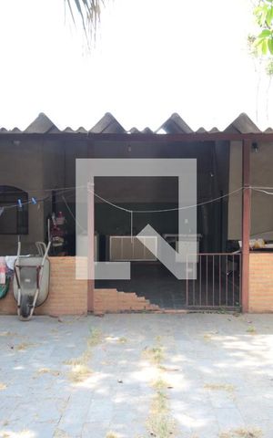 Casa à venda com 370m², 5 quartos e 4 vagasQuintal