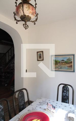 Casa à venda com 370m², 5 quartos e 4 vagasCopa