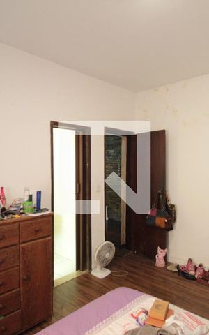 Casa à venda com 370m², 5 quartos e 4 vagasSuite 2