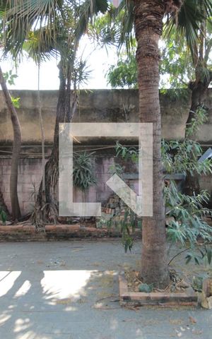 Casa à venda com 370m², 5 quartos e 4 vagasQuintal