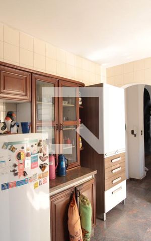 Casa à venda com 370m², 5 quartos e 4 vagasCozinha