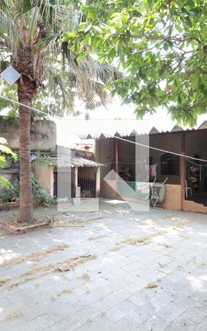 Casa à venda com 370m², 5 quartos e 4 vagasQuintal