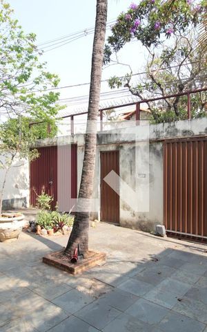 Casa à venda com 370m², 5 quartos e 4 vagasGaragem