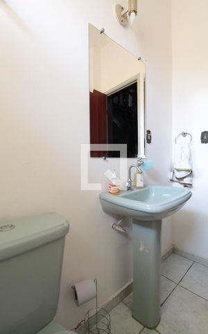 Casa à venda com 370m², 5 quartos e 4 vagasLavabo da Sala de Estar