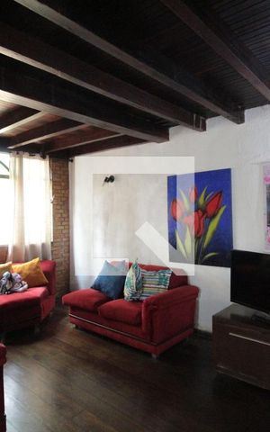 Casa à venda com 370m², 5 quartos e 4 vagasSala de Estar 2