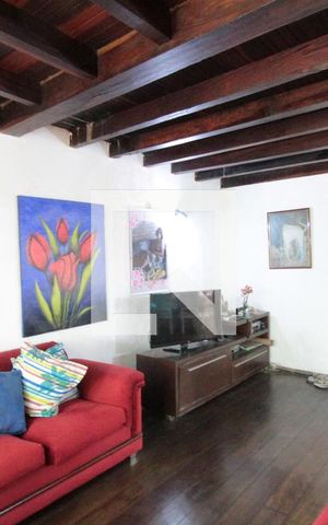 Casa à venda com 370m², 5 quartos e 4 vagasSala de Estar 2