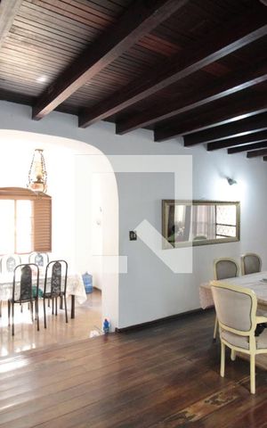 Casa à venda com 370m², 5 quartos e 4 vagasSala de Estar 1