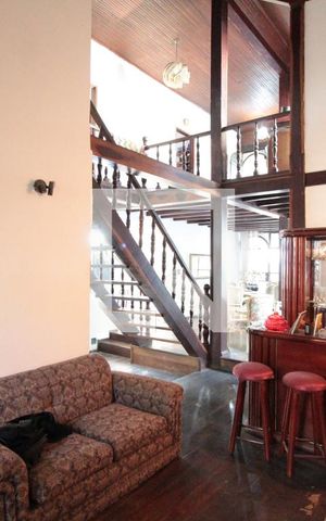 Casa à venda com 370m², 5 quartos e 4 vagasSala de Estar 1