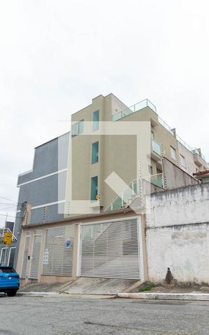 Casa de condomínio à venda com 165m², 3 quartos e 2 vagas Casa de condomínio à venda com 165m², 3 quartos e 2 vagasFachada do condomínio