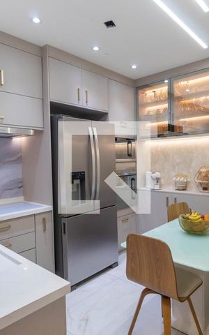 Casa de condomínio à venda com 165m², 3 quartos e 2 vagas Casa de condomínio à venda com 165m², 3 quartos e 2 vagasCozinha